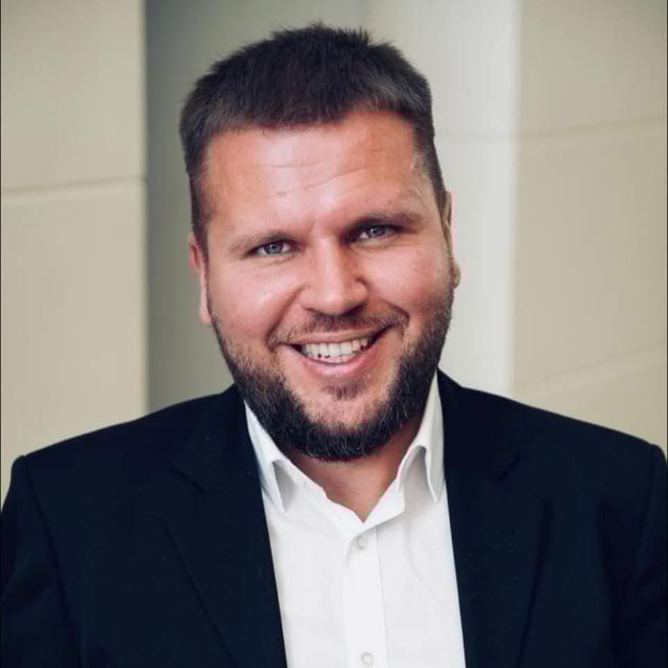 Marius Markuckas. Transhumanizmo idėja istorinės ontologijos perspektyvoje