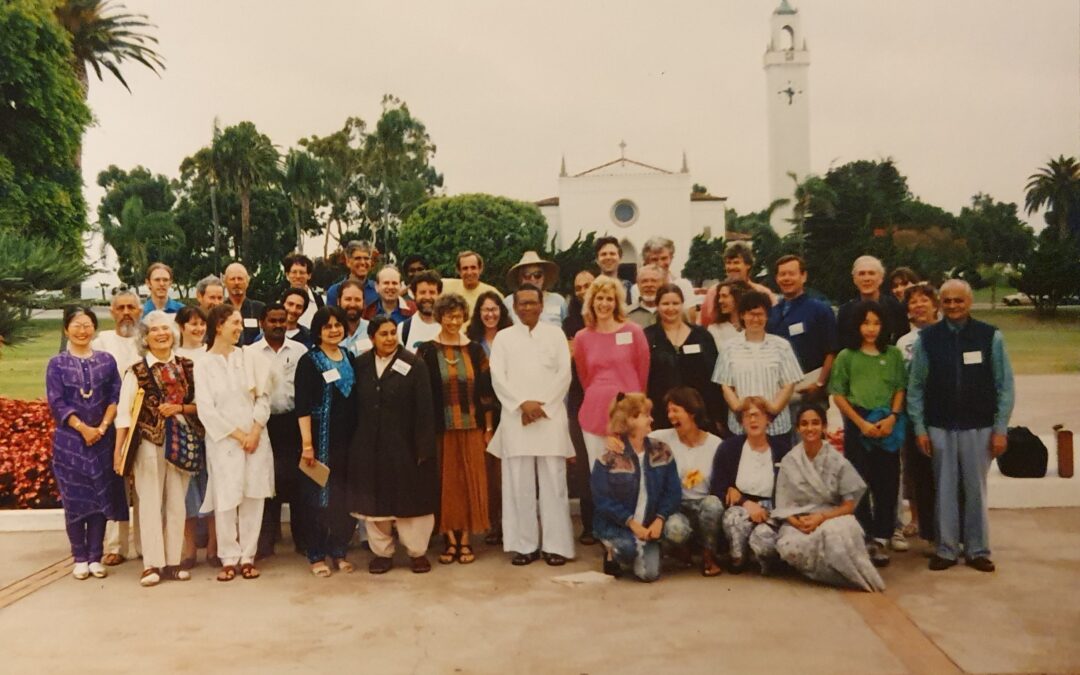 Tarptautinė konferencija AUM’93 Los Andžele, Kalifornijoje, JAV