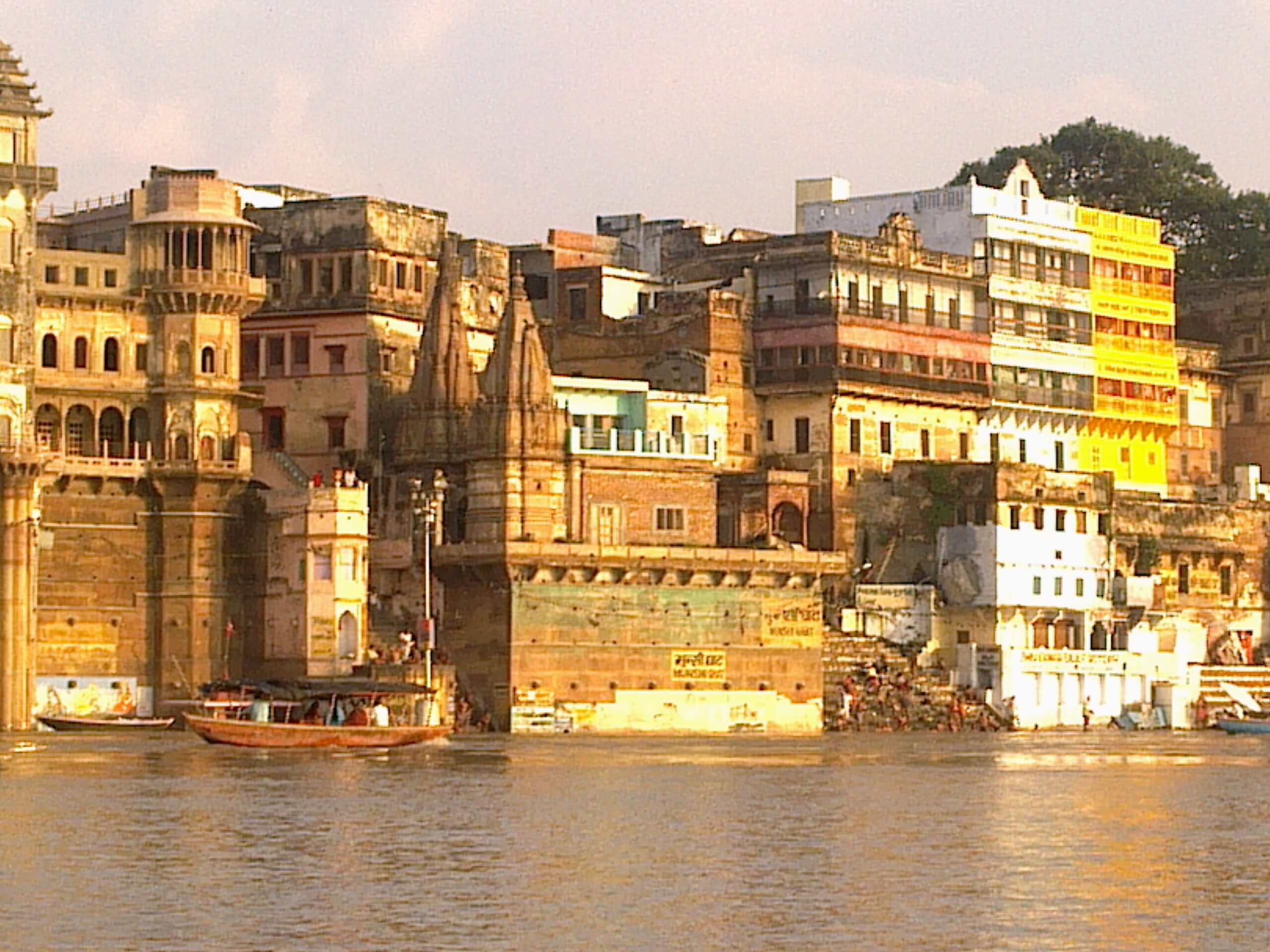 Nepagražinta Indija